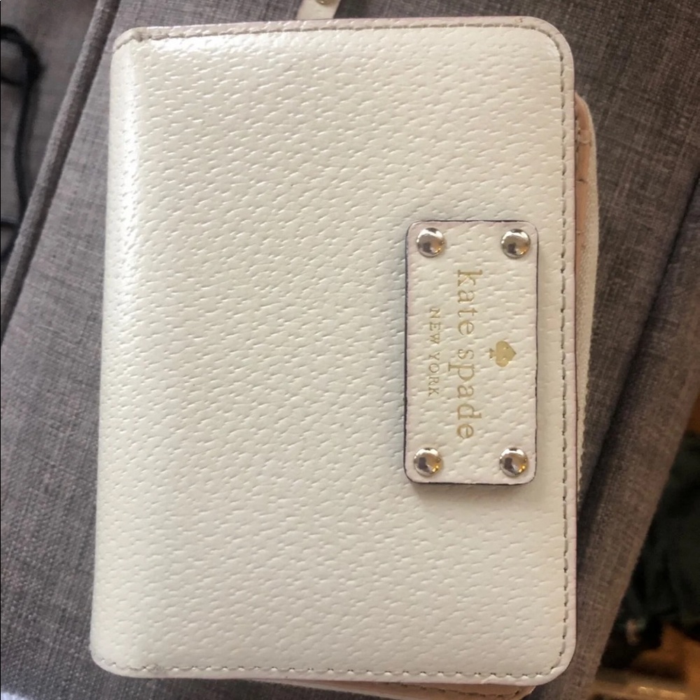 Cream barely used Kate spade wallet